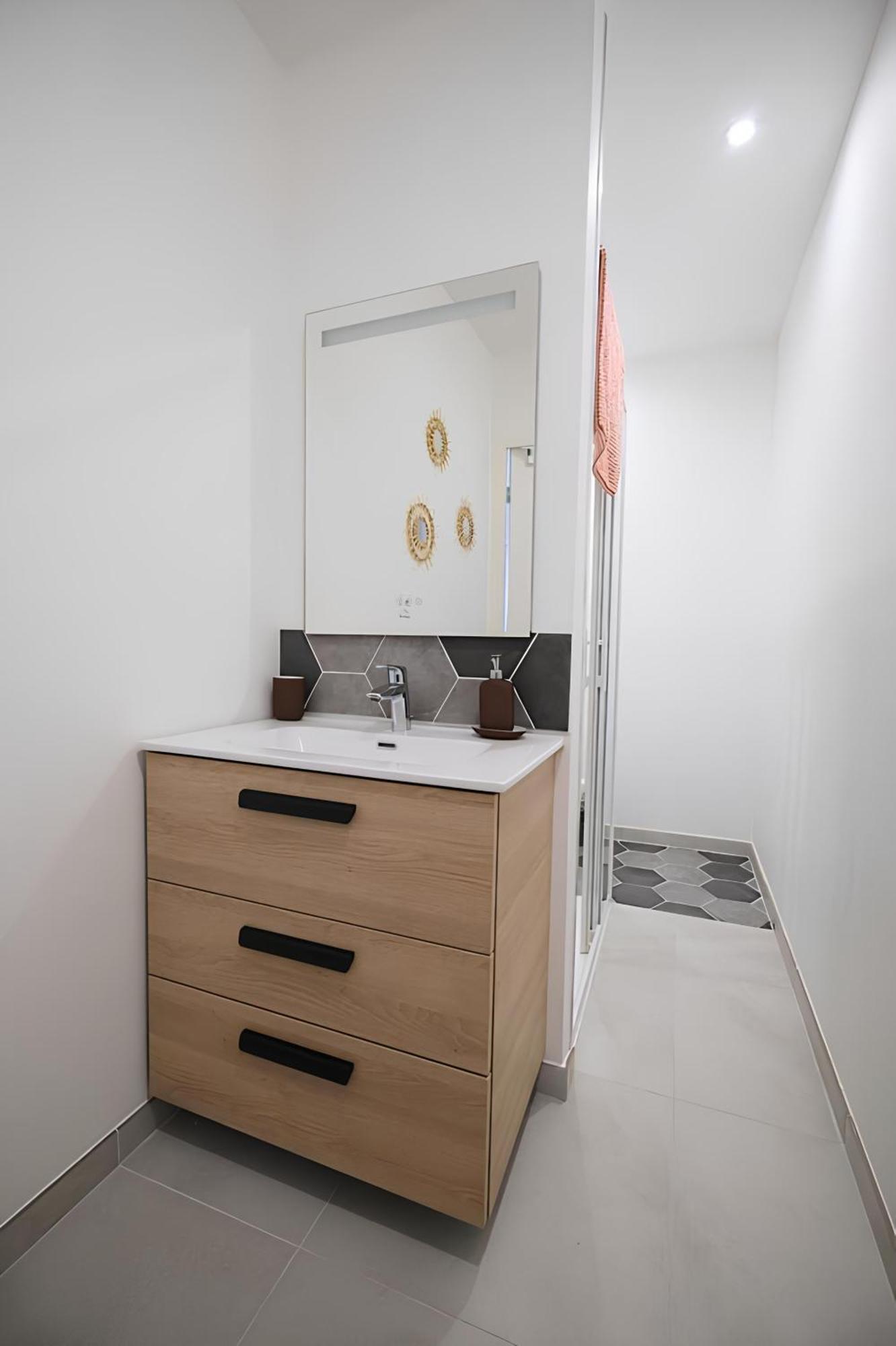 Dewailly, 2 Chambres, 3 Lits, Elegant, 700M Centre Ville Amiens Eksteriør bilde